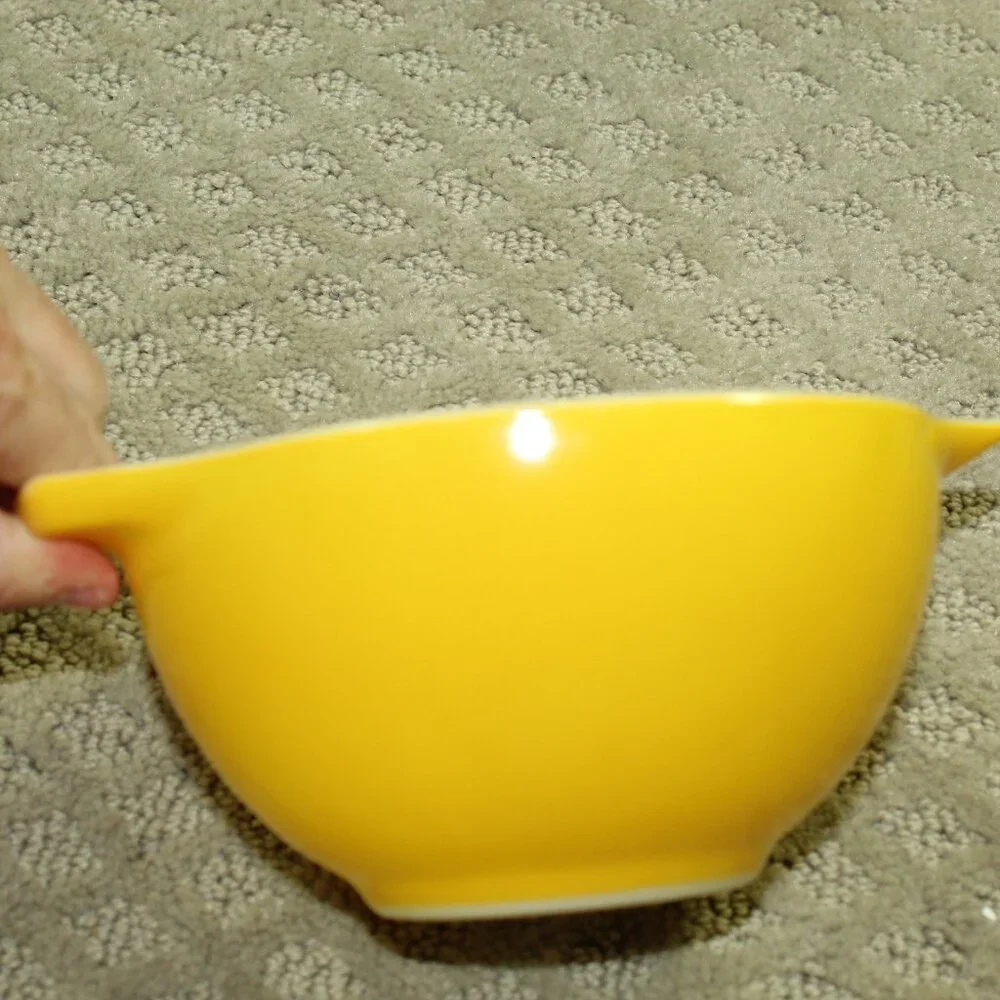 Set of 3 Vintage Pyrex Citrus Collection 401 - 403 Cinderella Mixing Bowls
